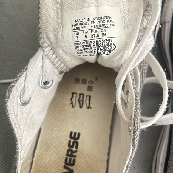 Converse All Star Canvas women's Silver size 7 (24 cm) low top - Picture 6 of 8